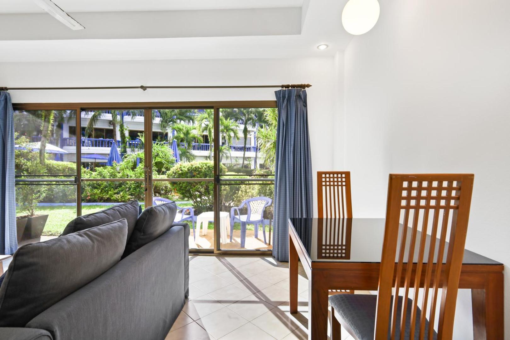 The Club Residence Kamala Beach Extérieur photo
